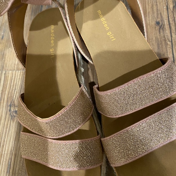 Madden Girl Rose Gold Glitter Sandal/Heels - Picture 5 of 5